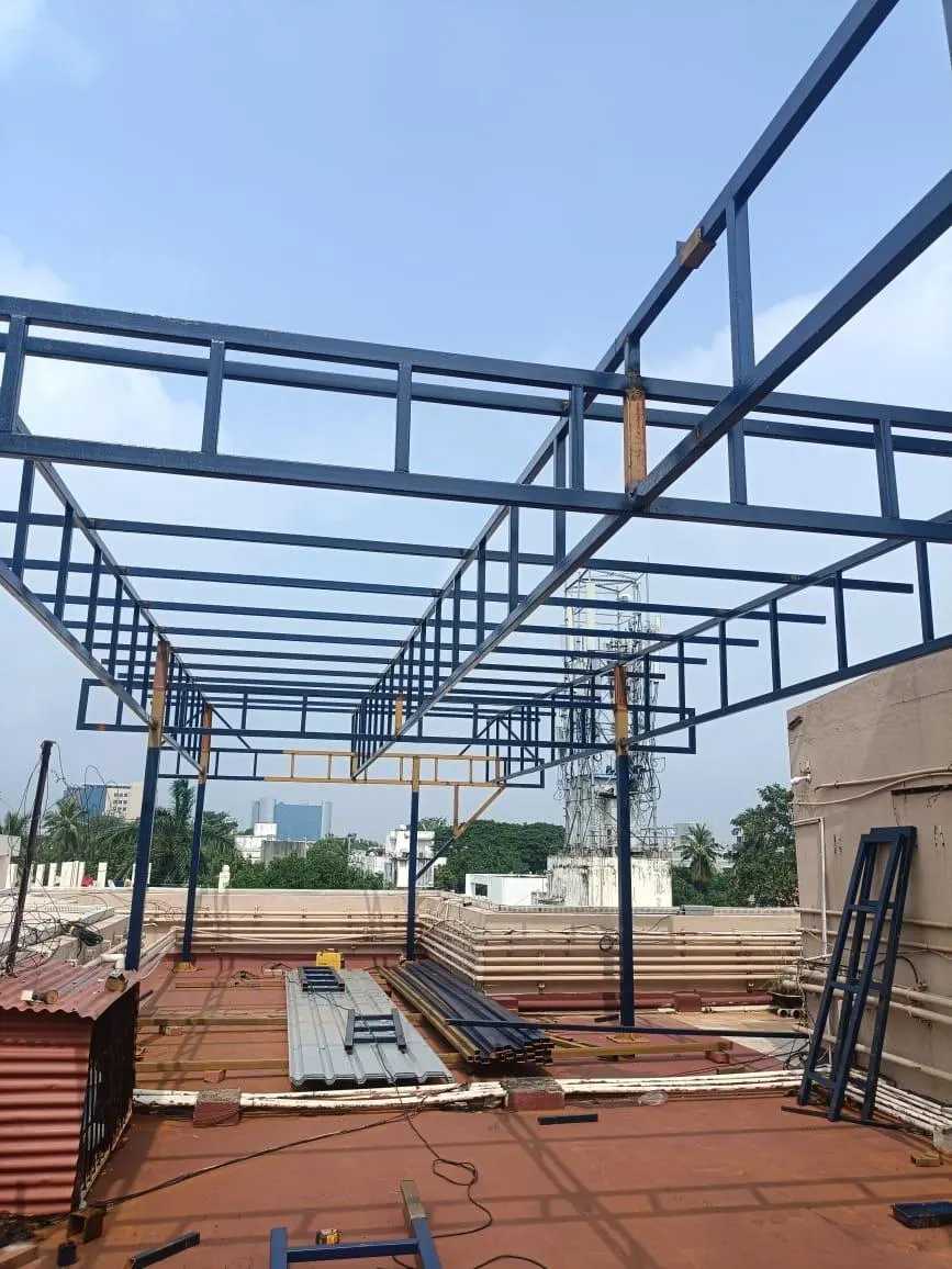 Mounting structure fabrication on site