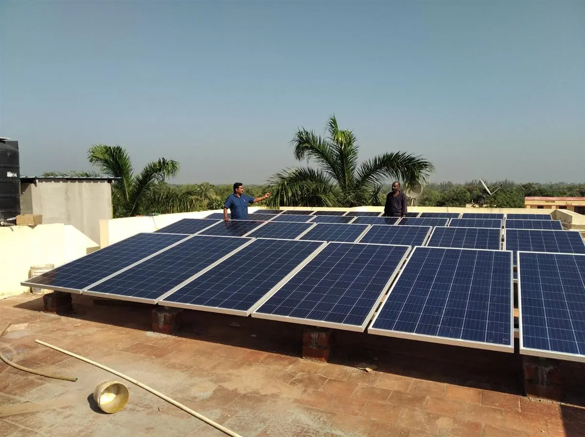 Site inspection of rooftop solar installation